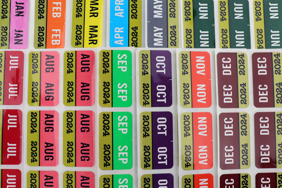 15/16" Year / Month Labels